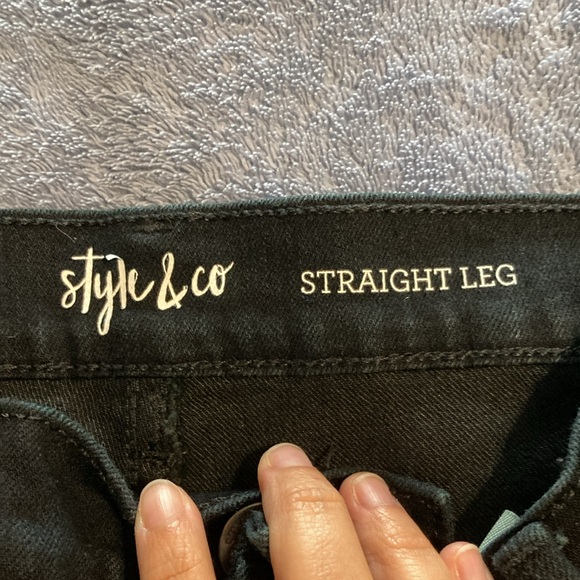 PETITE - Picture 2 of 3